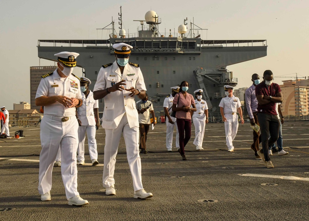 USS Hershel &quot;Woody&quot; Williams visits Dakar, Senegal