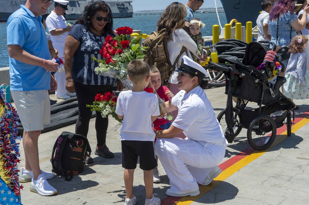 USS Mobile (LCS 26) Arrives in San Diego