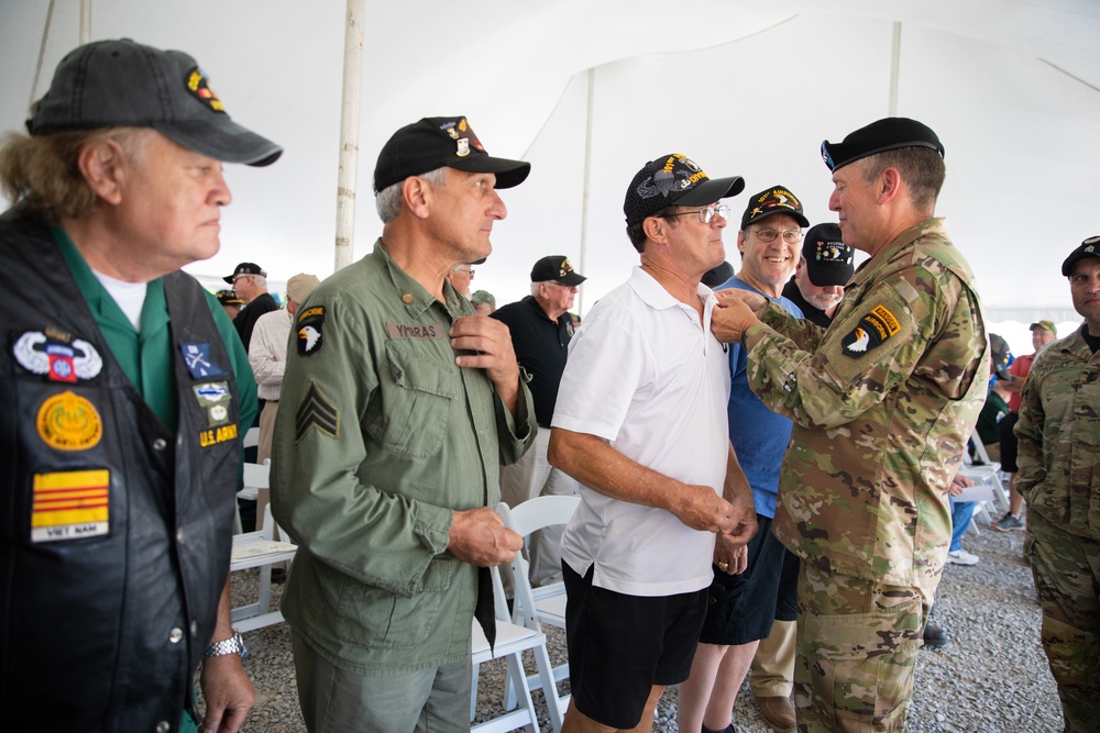 Maj. Gen. JP McGee pins Honorary Air Assault Badges on Vietnam Veterans