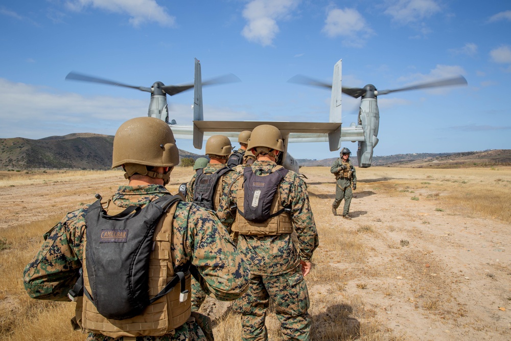 Midshipmen participate in CORTRAMID (Day 2)