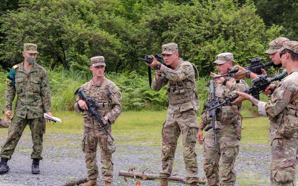 Black Lions demonstrate Military Operations in Urban Terrain exercises during Orient Shield 21-2