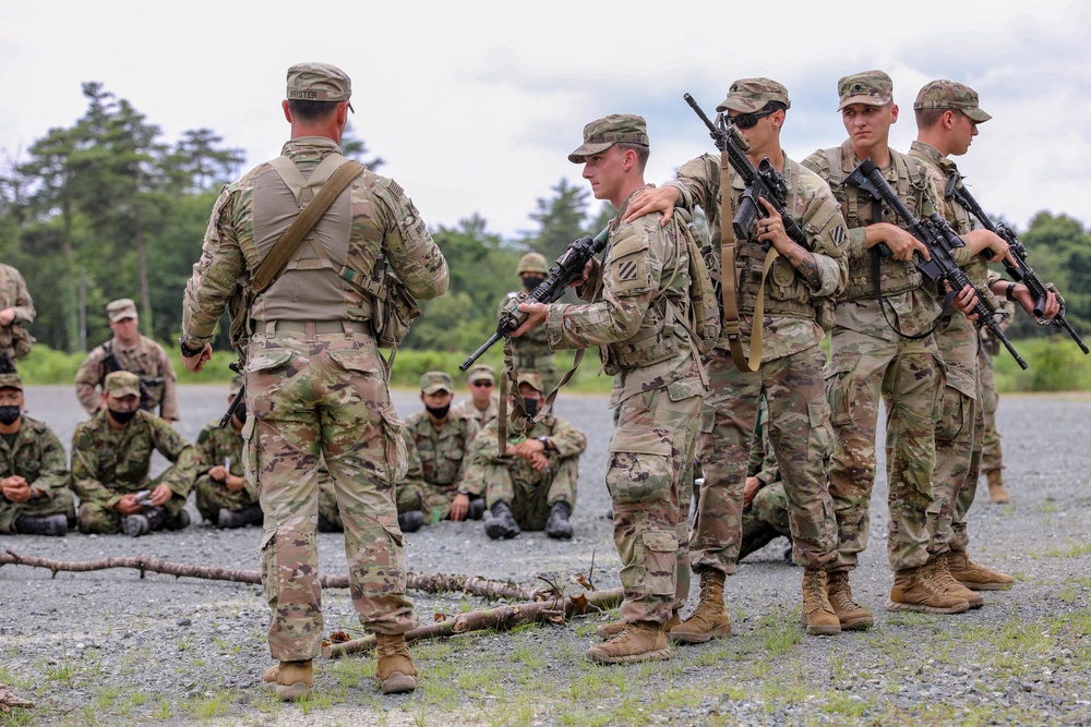 Black Lions demonstrate Military Operations in Urban Terrain exercises during Orient Shield 21-2