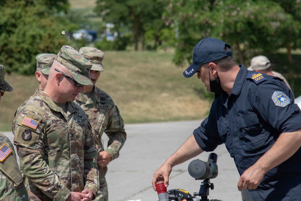 Kosovo Police Demonstrate Capabilities