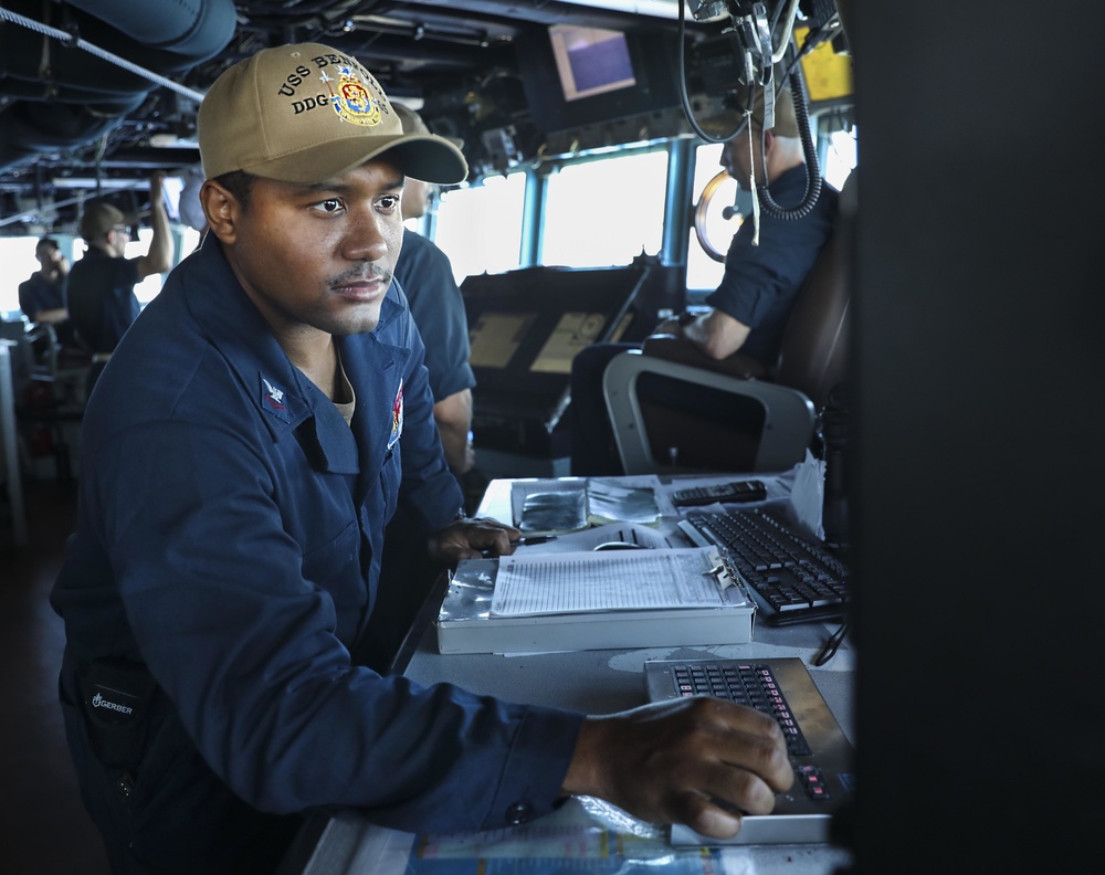 USS Benfold Participates in Pacific Griffin 2021