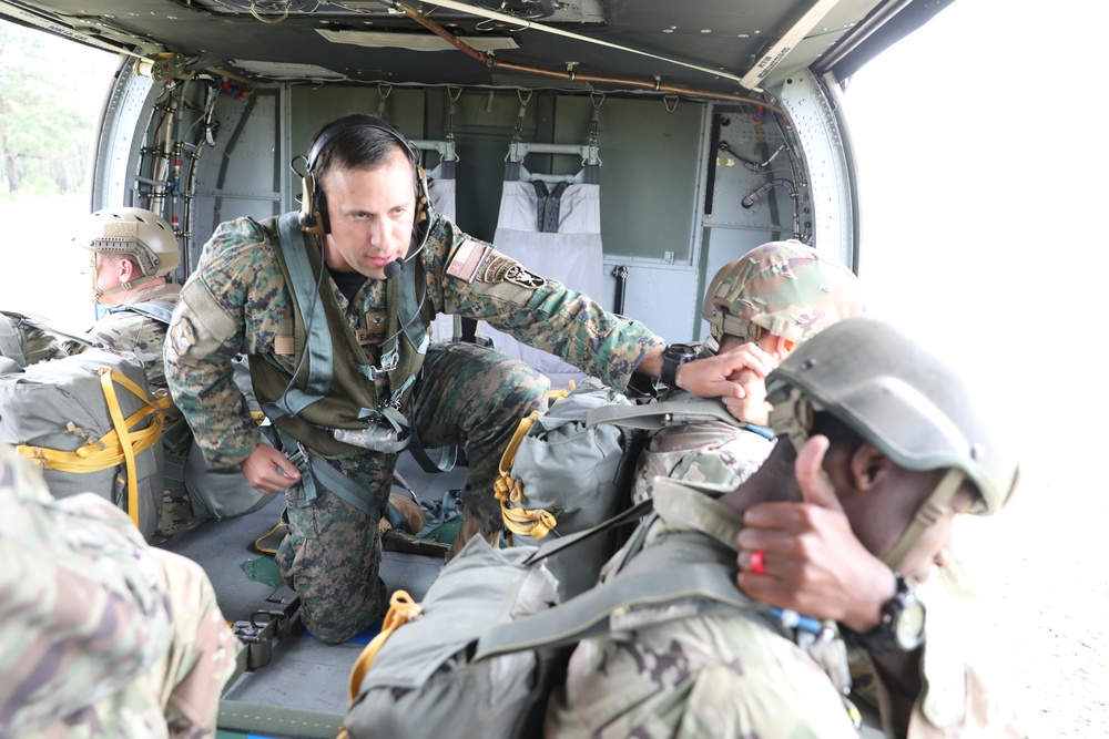 USACAPOC(A) paratroopers team with Chilean jumpmaster for jump wings