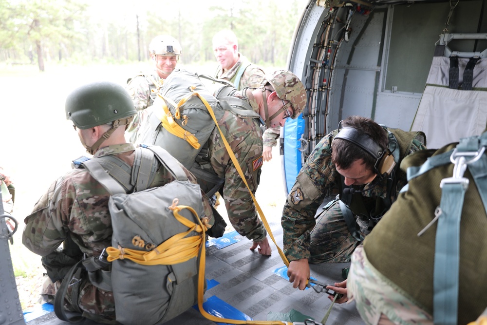 USACAPOC(A) paratroopers team with Chilean jumpmaster for jump wings