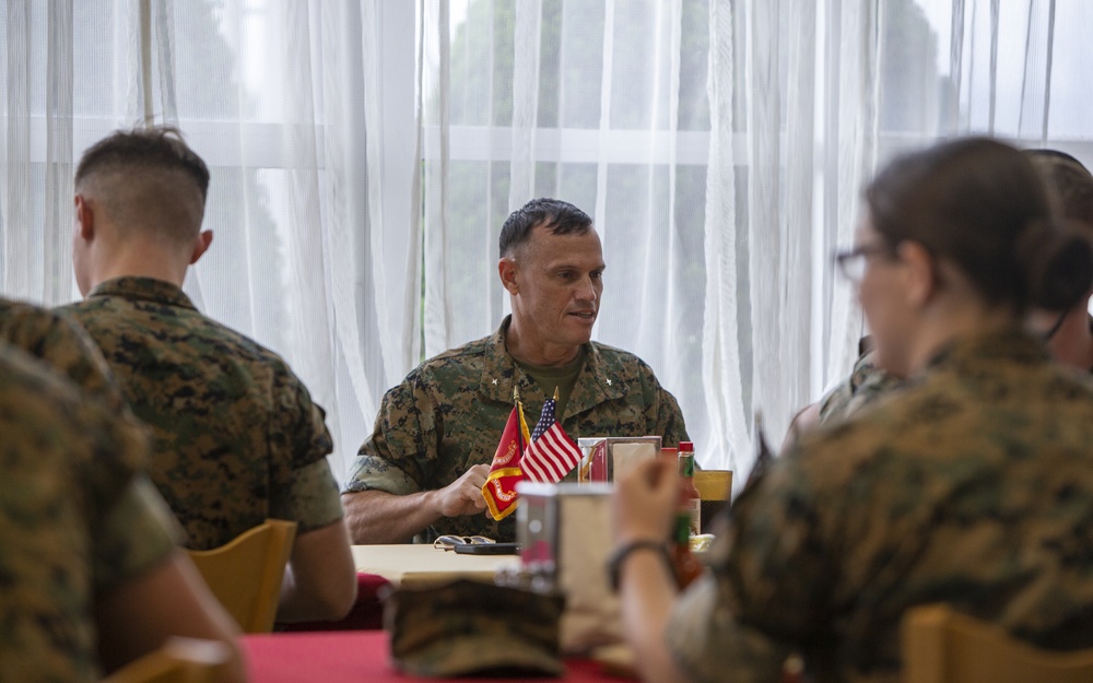 Leadership from 3rd MLG visits Combat Logistics Company 36