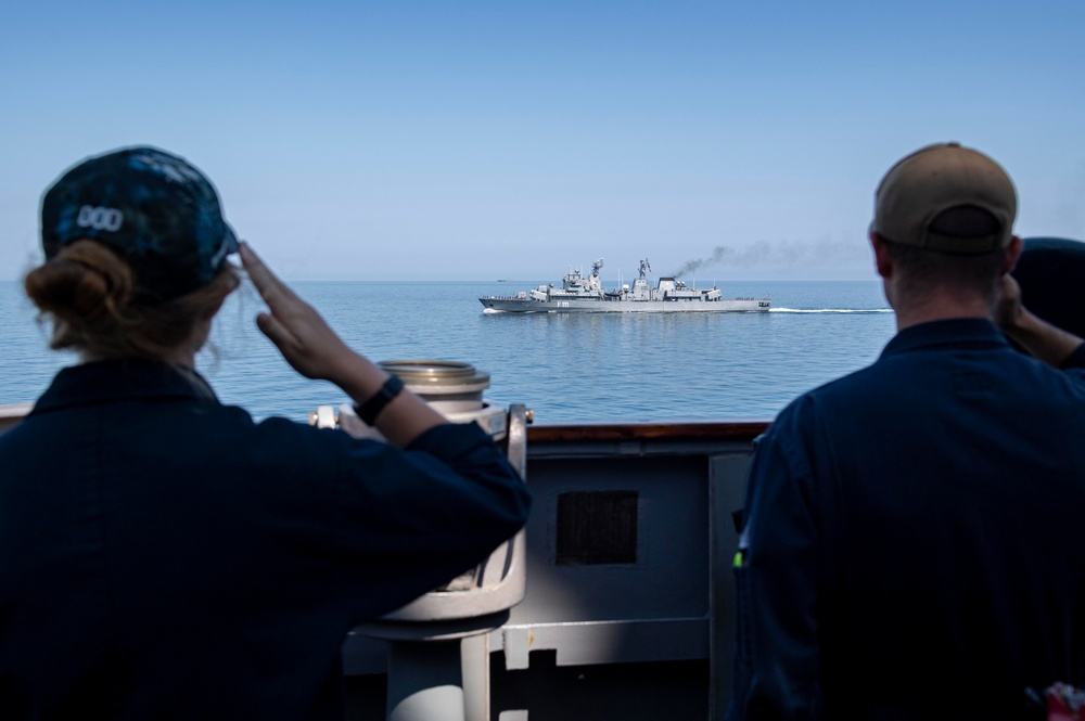 USS Laboon Conducts Passing Exercise with ROS Marasesti