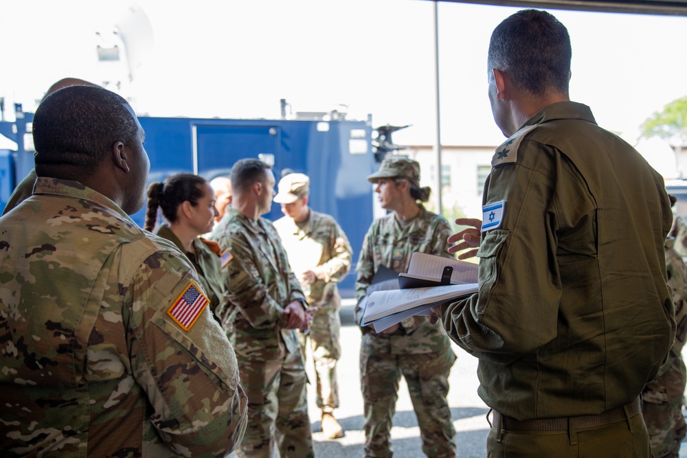 ISRAELI DEFENSE FORCE HOME  FRONT COMMAND VISITS NYNG’S 24TH CST