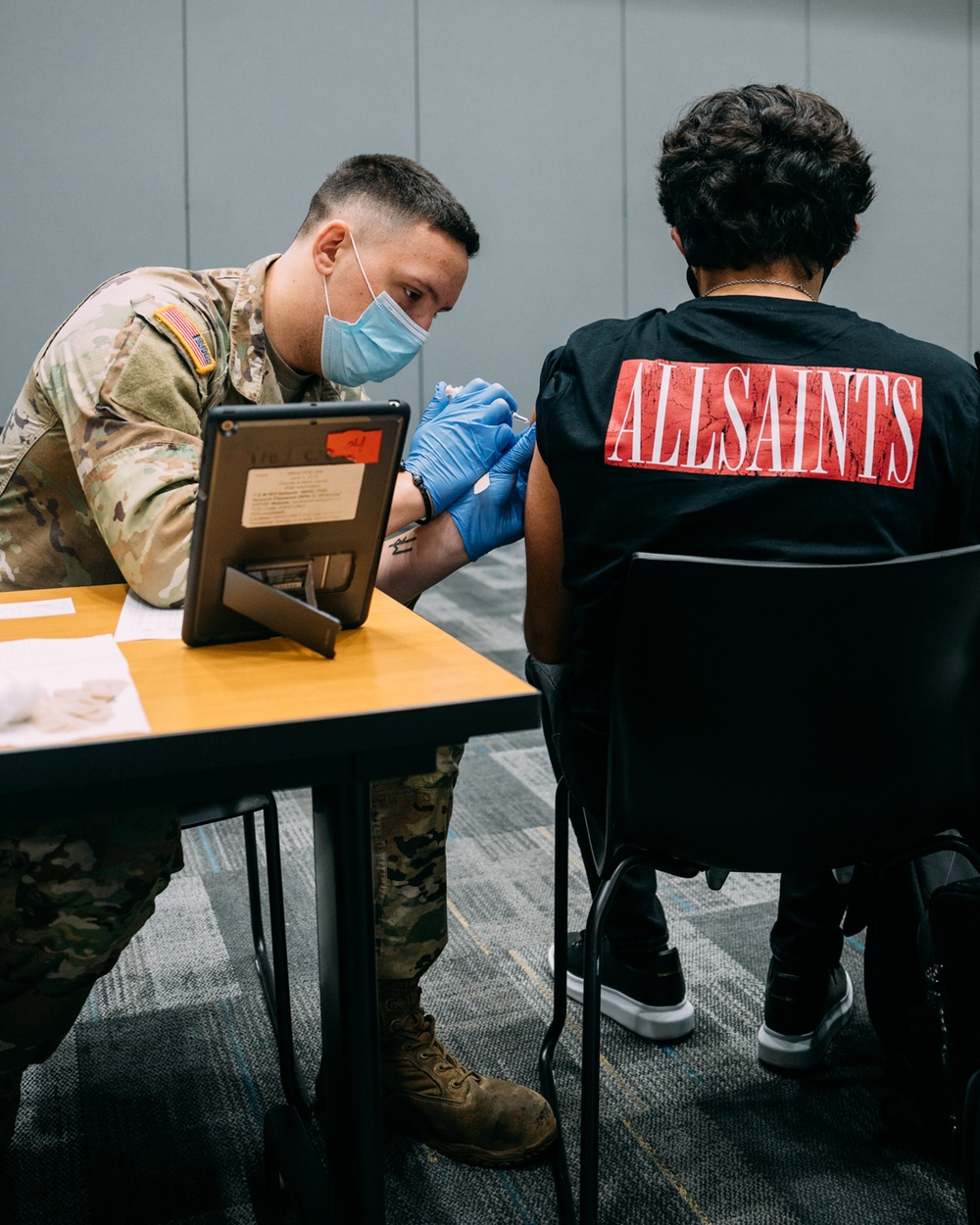 Nevada guard opens vaccination site at CSN