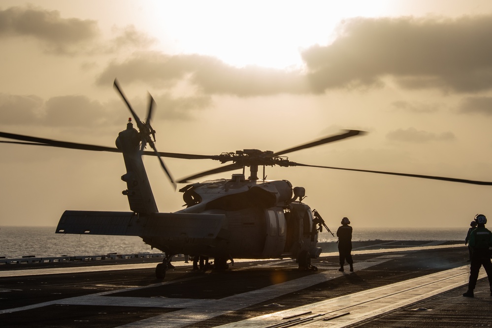 USS Ronald Reagan (CVN 76) Flight Operations