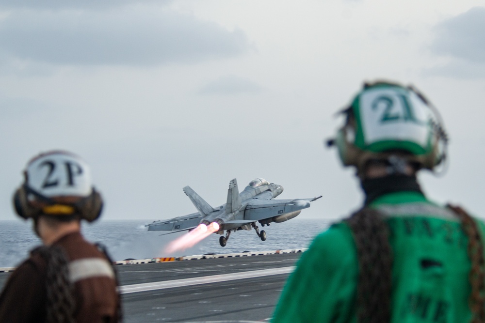 USS Ronald Reagan (CVN 76) Flight Operations