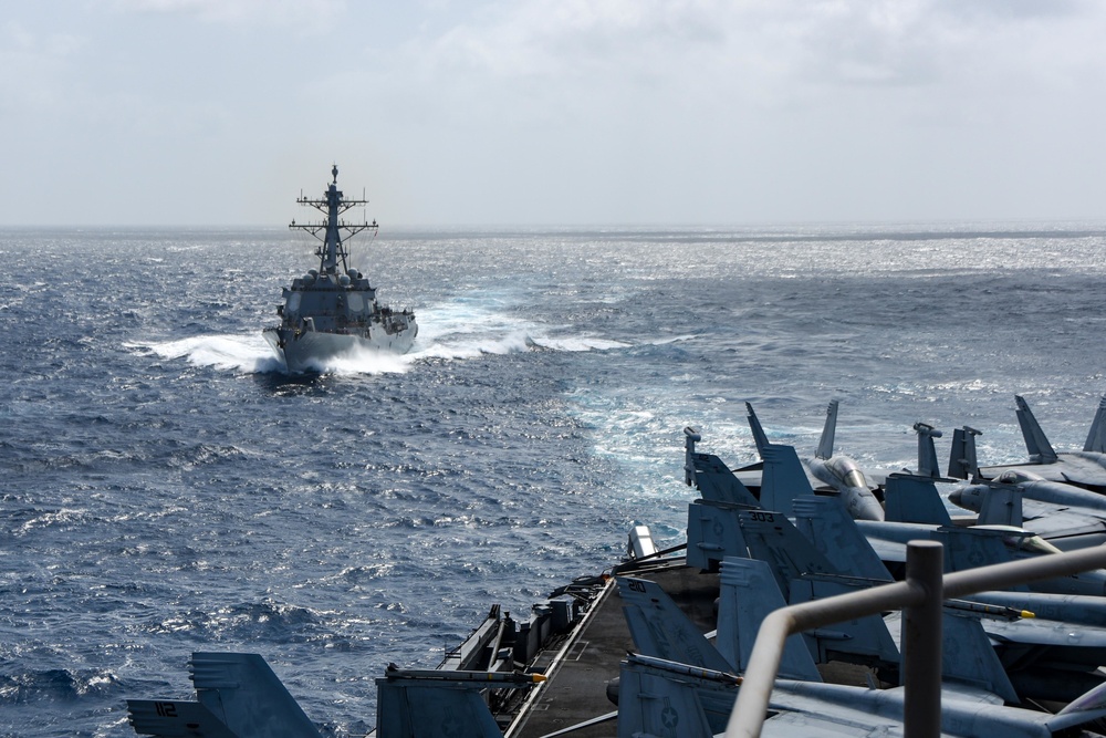 USS Ronald Reagan (CVN 76) Fueling-at-Sea