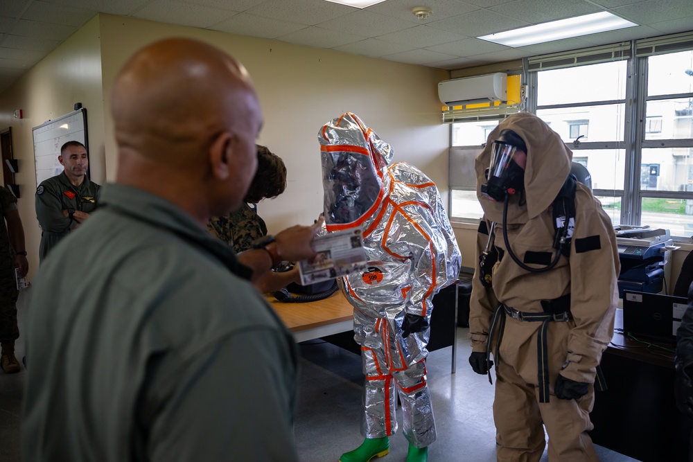 1st MAW commanding general visits CBRN