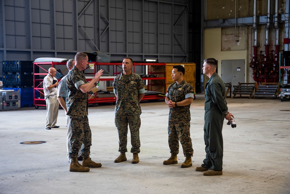 Maj. Gen. Banta, Commander of Marine Corps Installations Command, Visits Marine Corps Air Station Kaneohe Bay