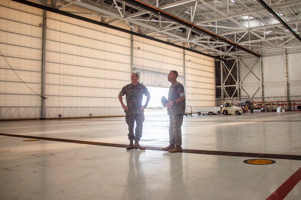 Maj. Gen. Banta, Commander of Marine Corps Installations Command, Visits Marine Corps Air Station Kaneohe Bay