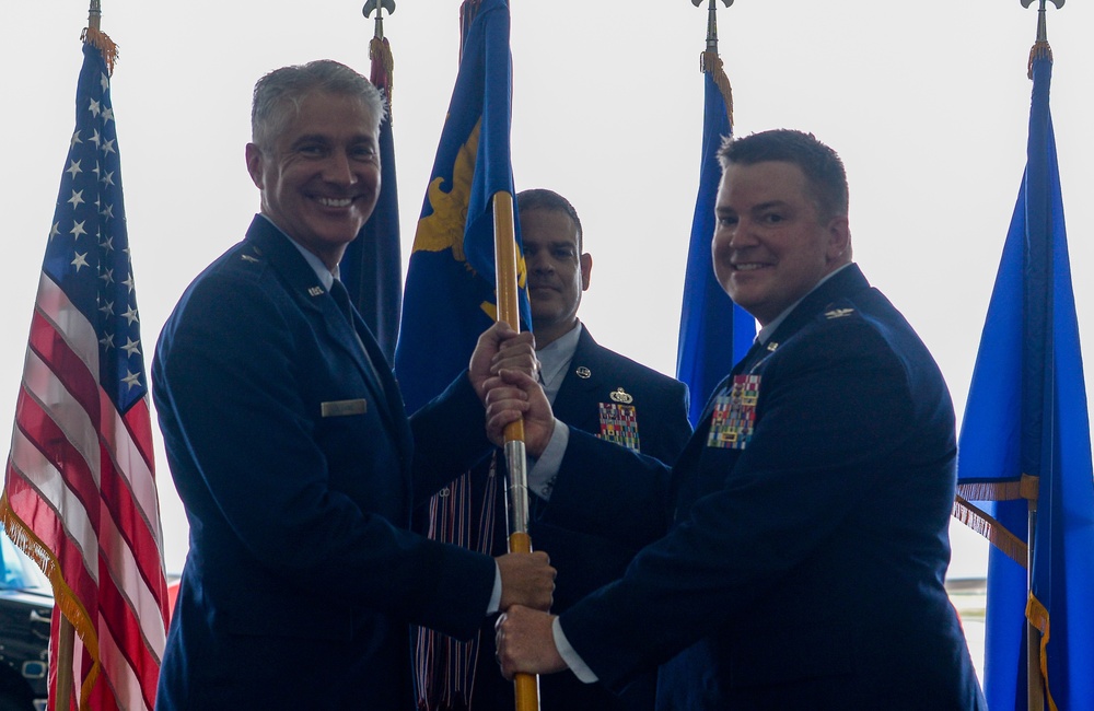 Herndon takes command of the 36 MSG