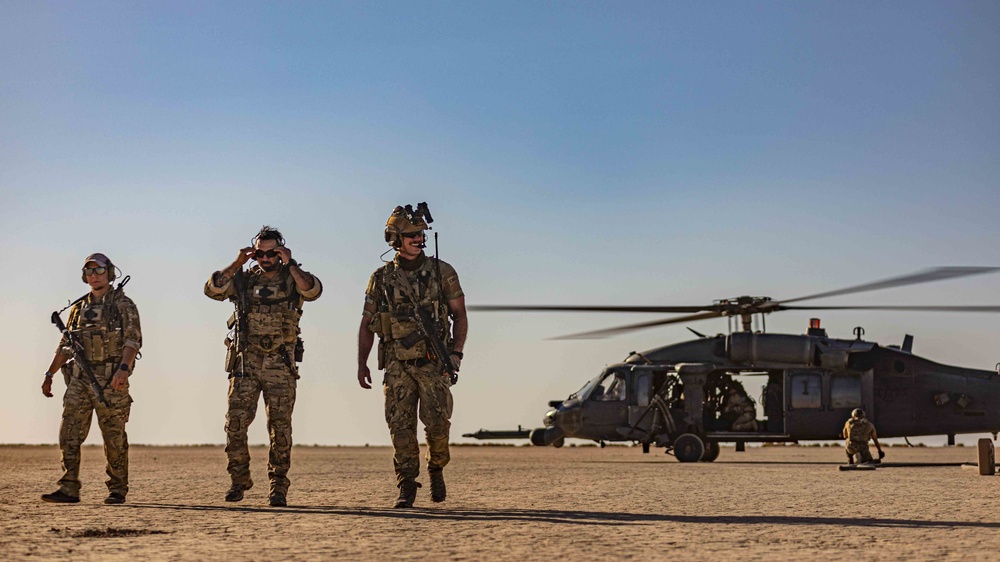 26th Expeditionary Rescue Squadron conducts refueling operations