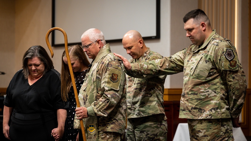 Barksdale welcomes new wing chaplain with Assumption of the Stole and Crook