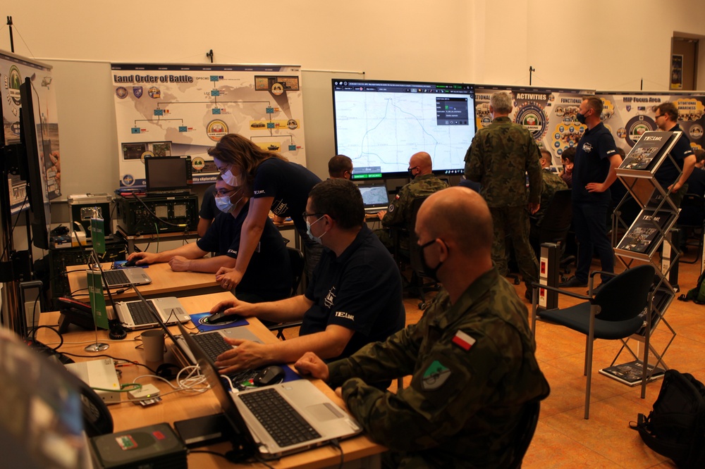 Polish service members test systems at CWIX 2021