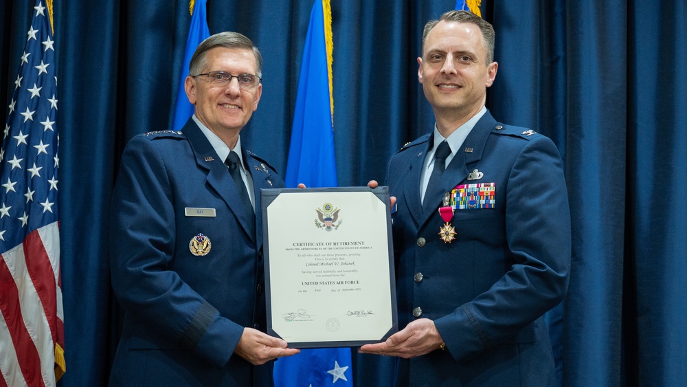 Col. Johanek retirement ceremony