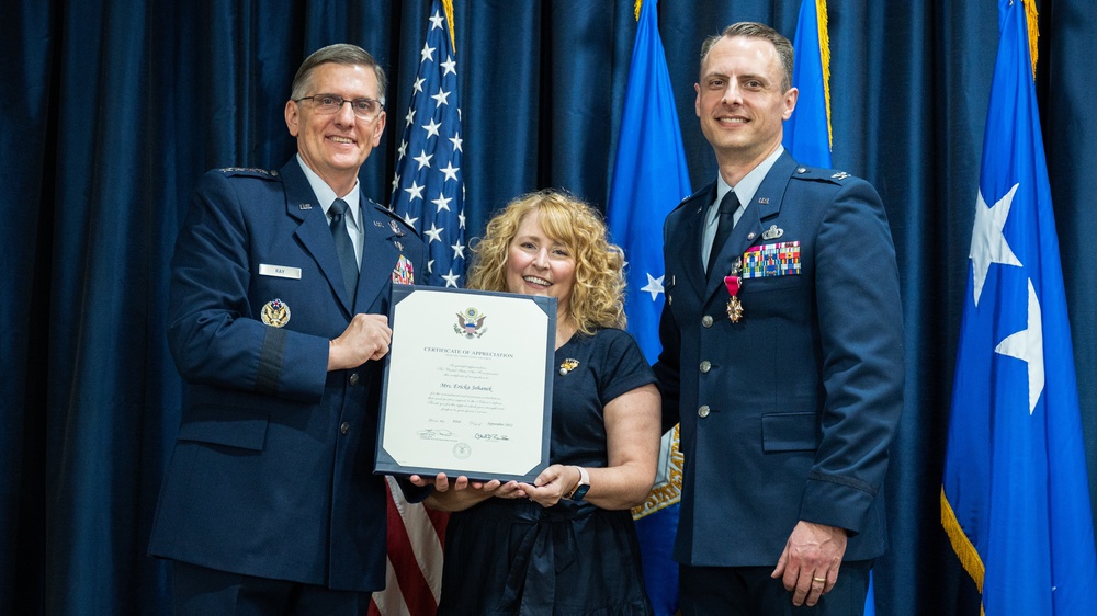 Col. Johanek retirement ceremony