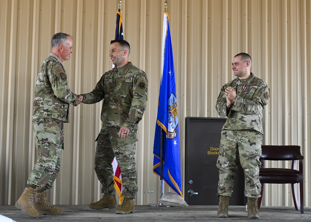 898 MUNS Change of Command 2021