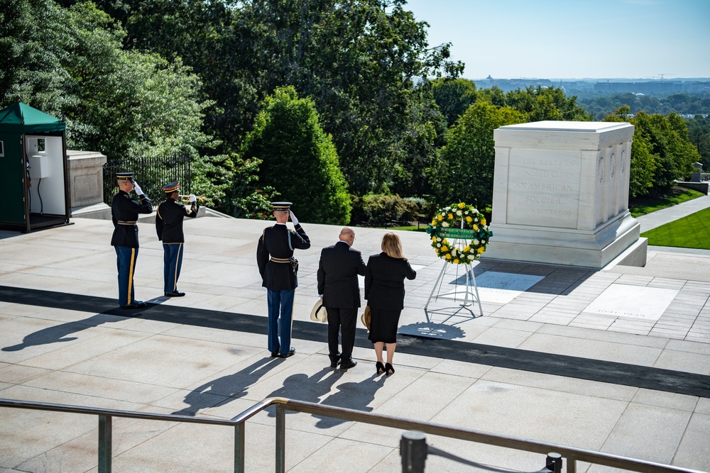 Australia’s Ambassador to the U.S. Arthur Sinodinos AO Participates in a Public Wreath-Laying Ceremony at the Tomb of the Unknown Soldier