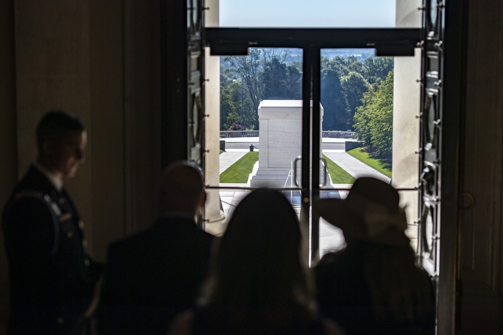 Australia’s Ambassador to the U.S. Arthur Sinodinos AO Participates in a Public Wreath-Laying Ceremony at the Tomb of the Unknown Soldier