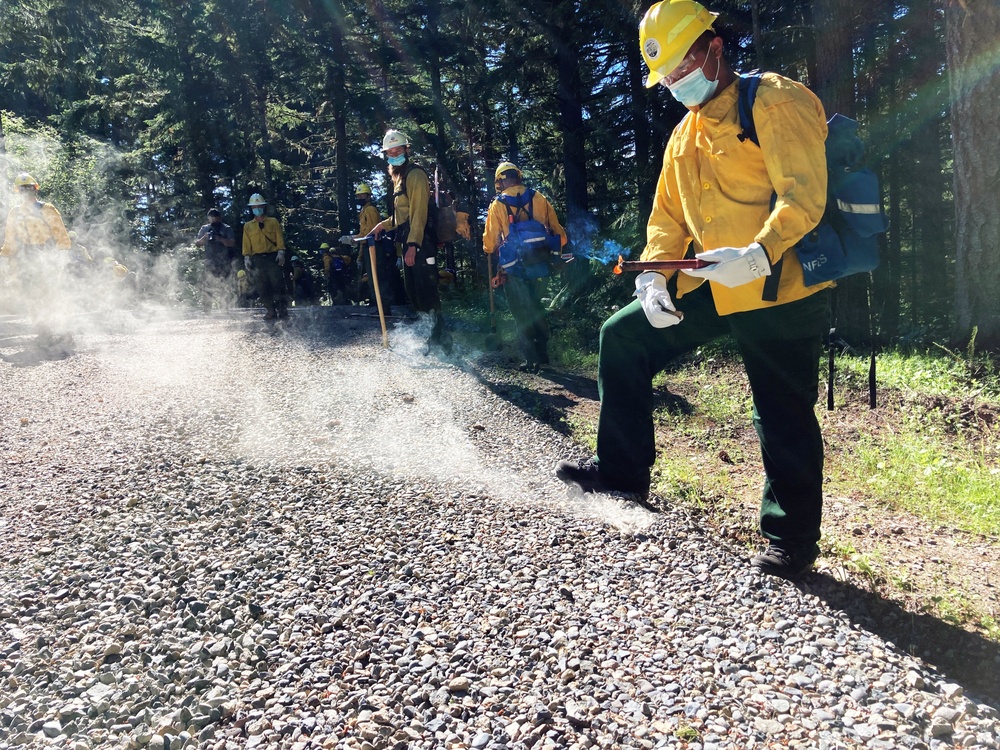 Guardsmen conduct fire training with Washington Department of Natural Resources