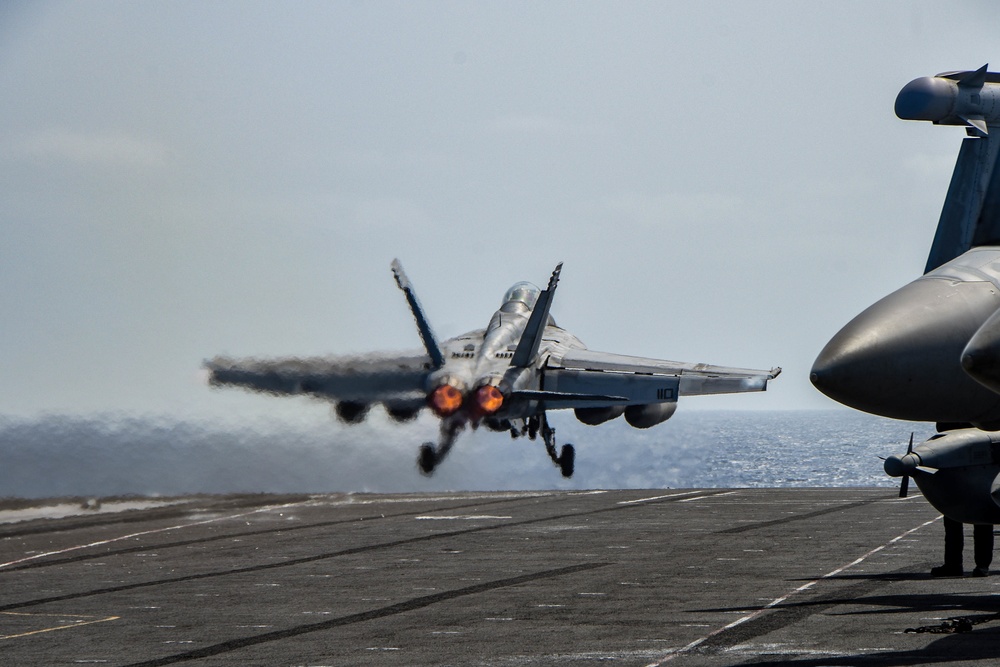 USS Ronald Reagan (CVN 76) Flight Operations