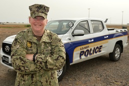 MA1 Sullivan Makes the Right Choice