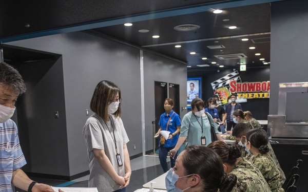 CFAS MLC, IHA, and MC Employees Receive Vaccine