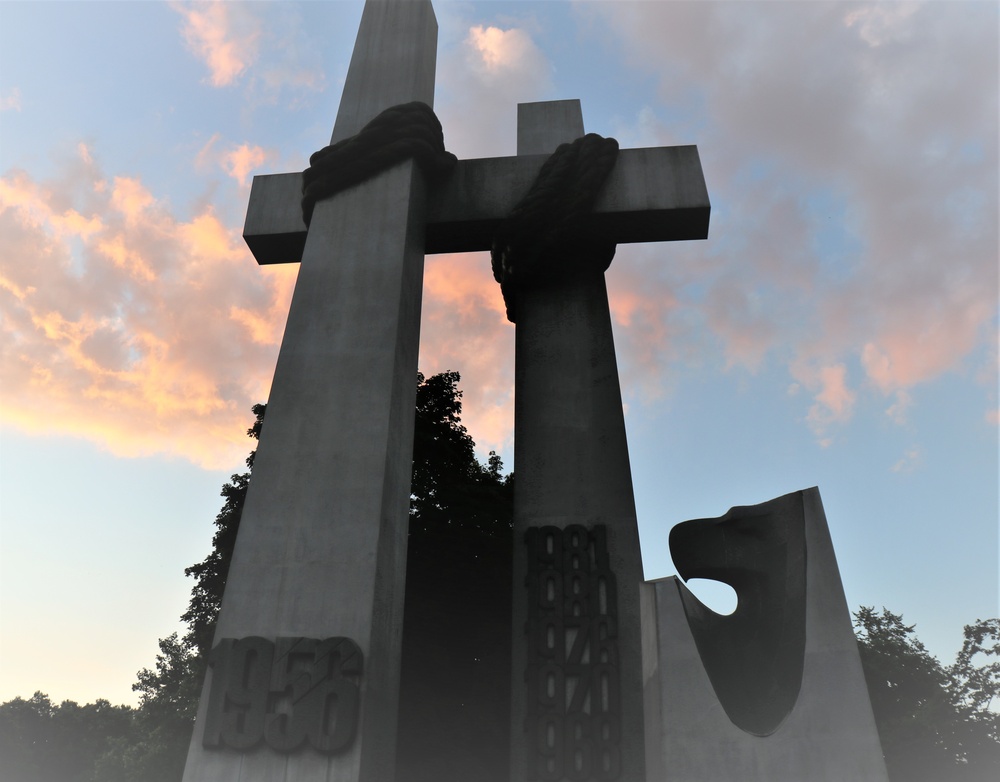 ASG-P pays tribute during the Poznan 1956 uprising ceremony