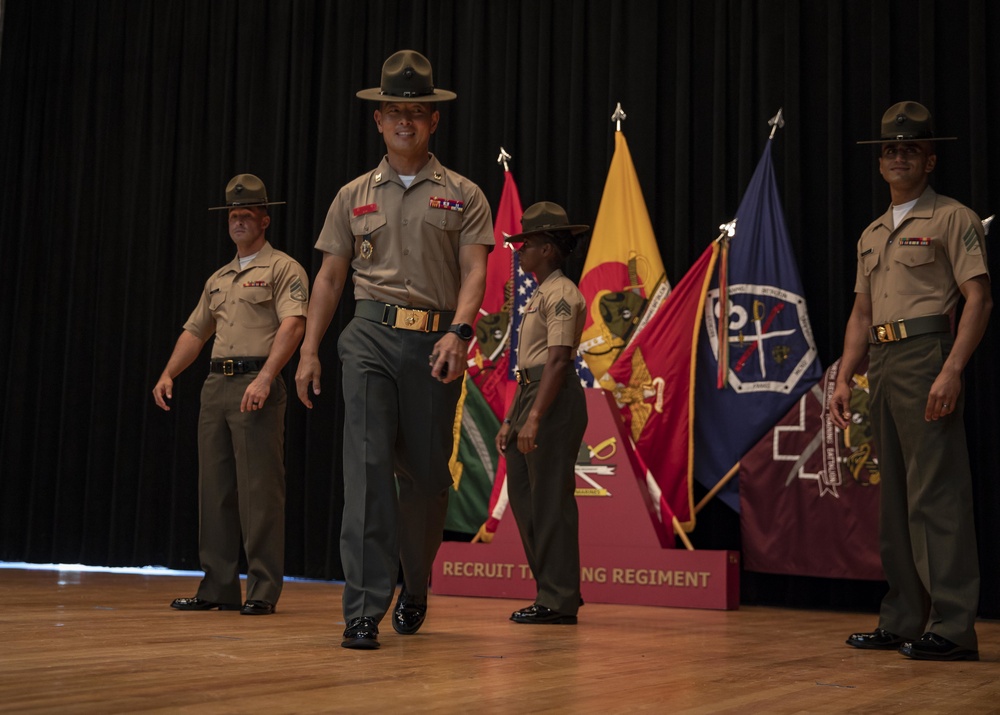 DVIDS Images R O K Marine Graduates From Drill Instructor School 