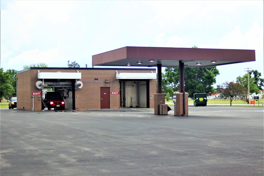 Fort McCoy’s car wash available for installation community
