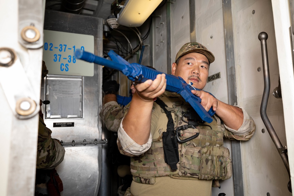 Coast Guardsman Participates in Close Quarters Combat Training Aboard USS Sioux City