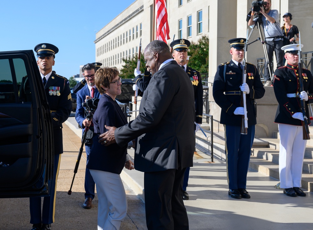 SecDef Austin and German MOD bilateral exchange