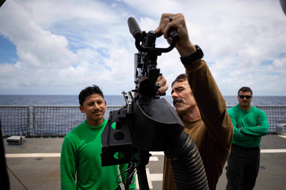 HSC 22 Sailors Conduct Training on USS Sioux City