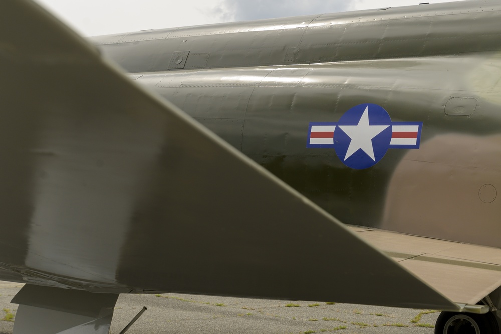 116 ACW Restores F-4 Phantom II
