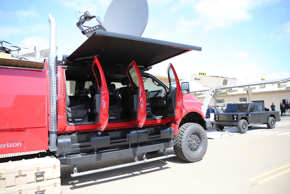 MCAS Miramar hosts the NavalX SoCal Tech Bridge’s Electric Mobility Symposium