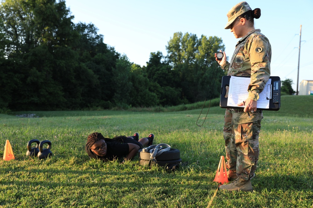 1st Theater Sustainment Command Senior and Junior Leaders take Army Combat Fitness Test Assessment