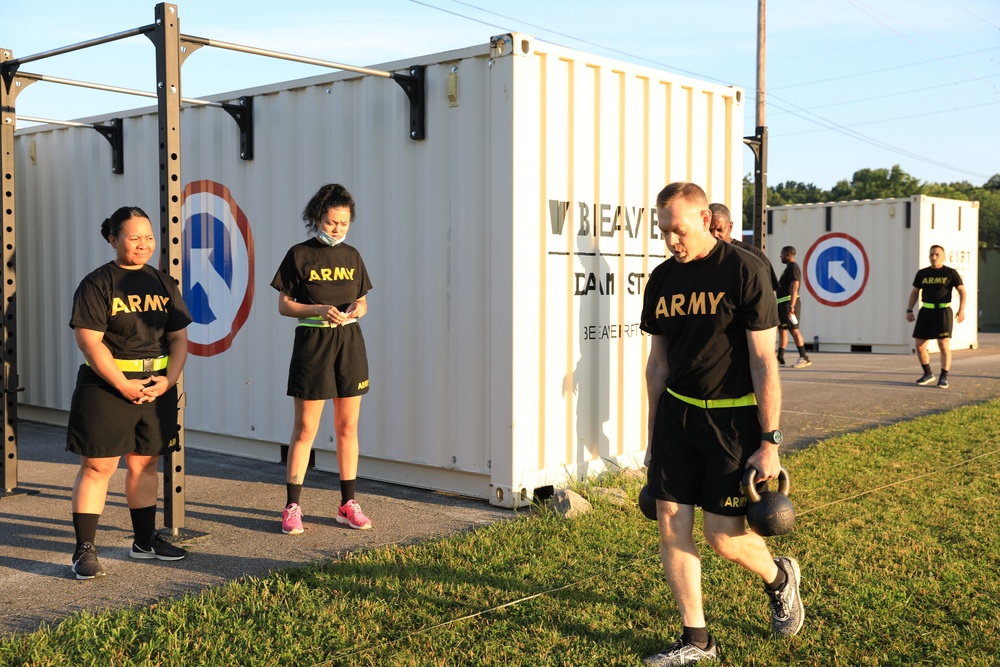 1st Theater Sustainment Command Senior and Junior Leaders take Army Combat Fitness Test Assessment