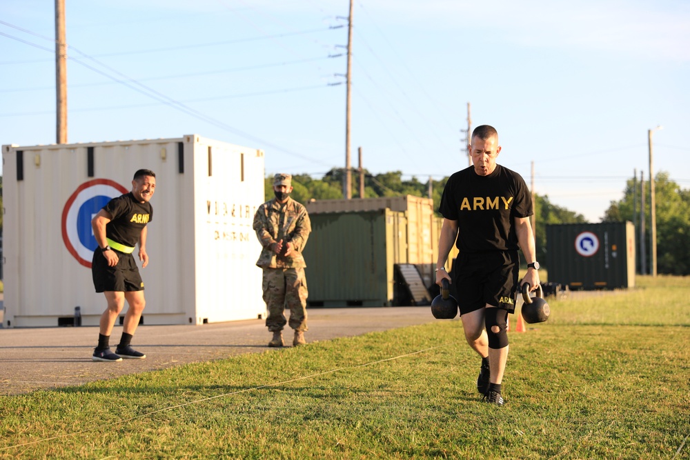 1st Theater Sustainment Command Senior and Junior Leaders take Army Combat Fitness Test Assessment