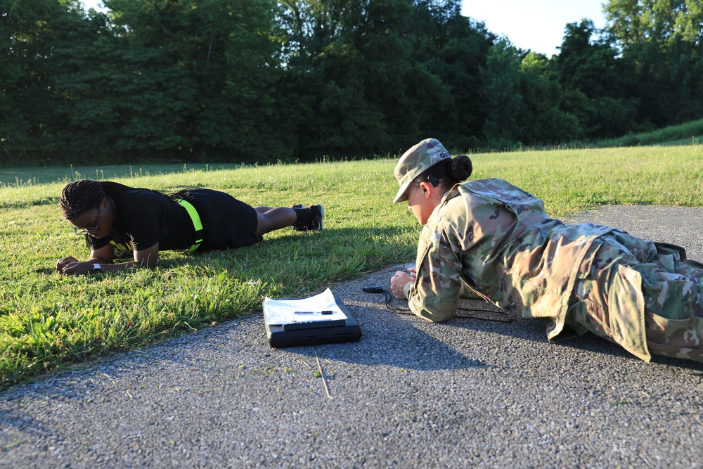 1st Theater Sustainment Command Senior and Junior Leaders take Army Combat Fitness Test Assessment