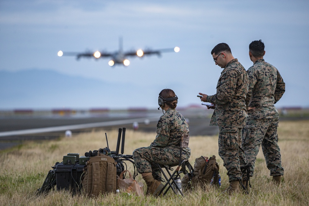 U.S. Marines with Air Traffic Control conduct an Assault Landing Zone training.