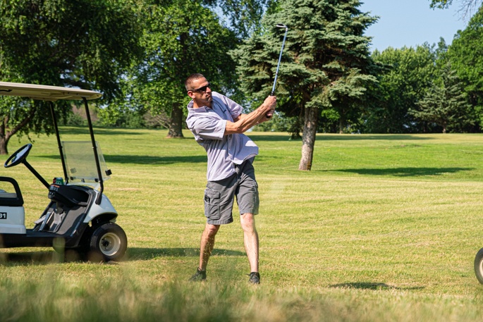 Community and Airmen come together to golf for a cause