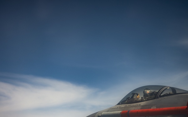 US, ROK go sky-high for friendship flight