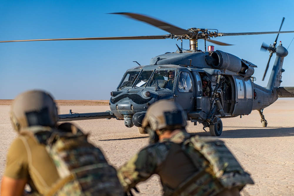 332 AEW Rescue Ready to Respond!