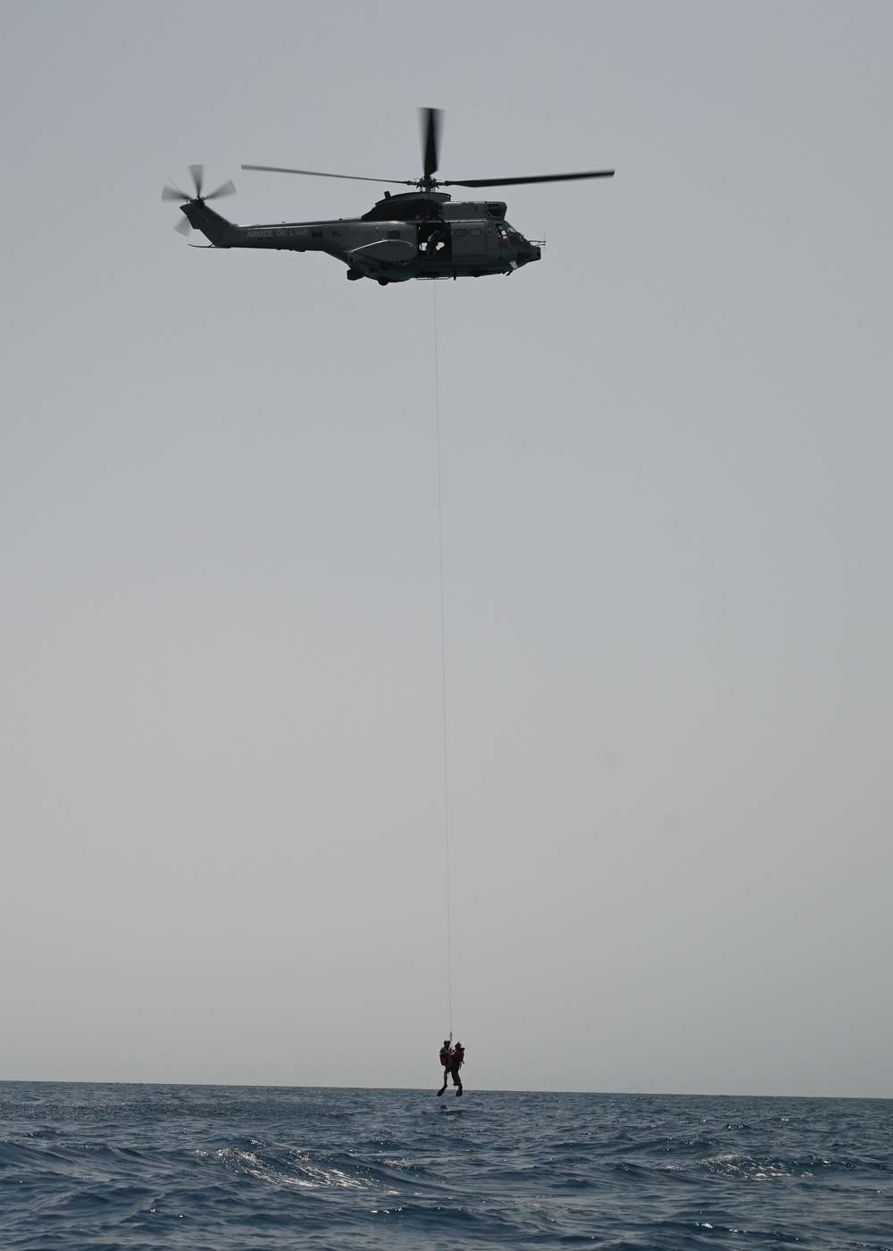 82 ERQS conducts water rescue training with French partners